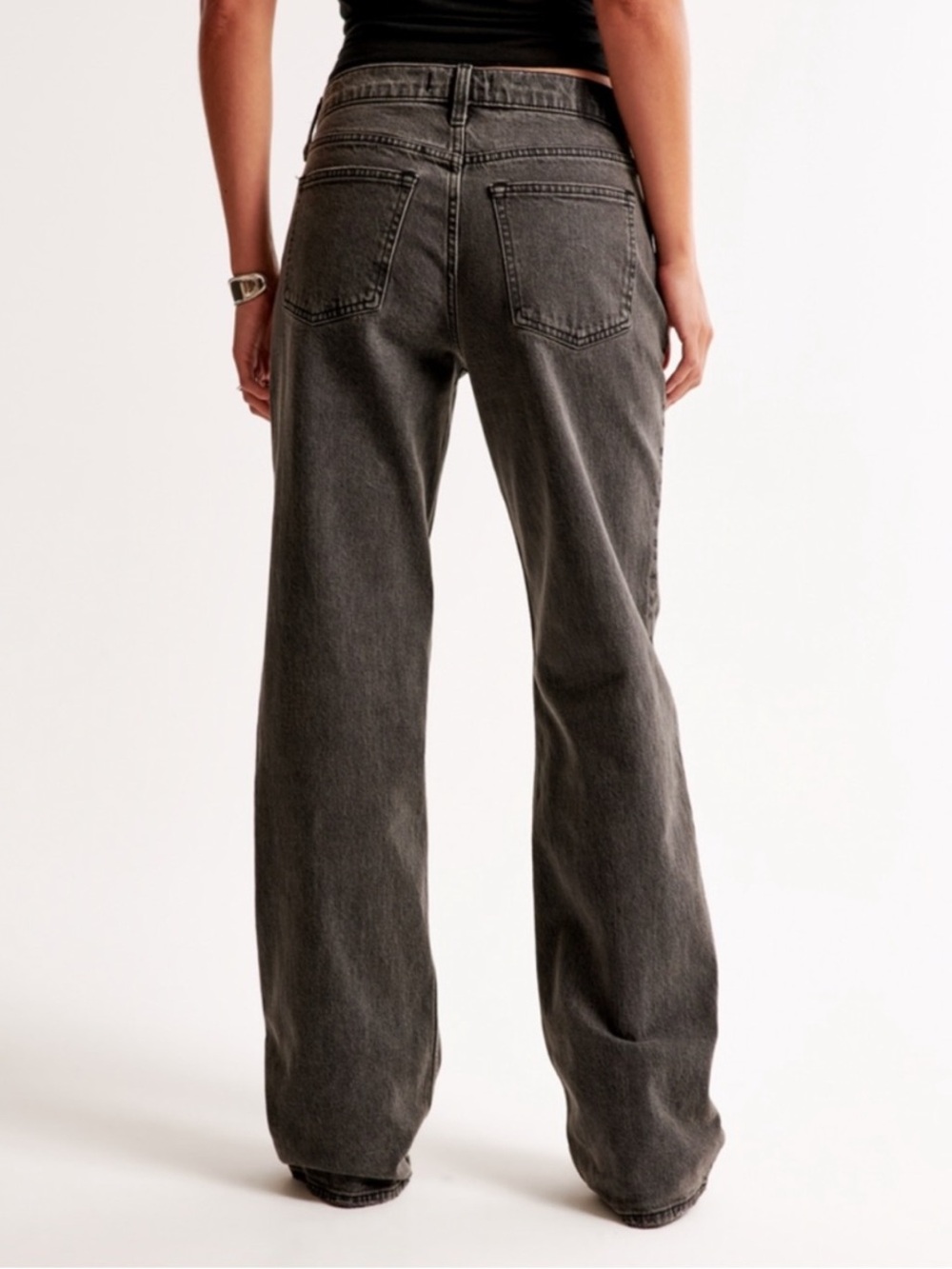 Abercrombie & Fitch Curve Love The Baggy Low Rise. Distressed black denim. 8S